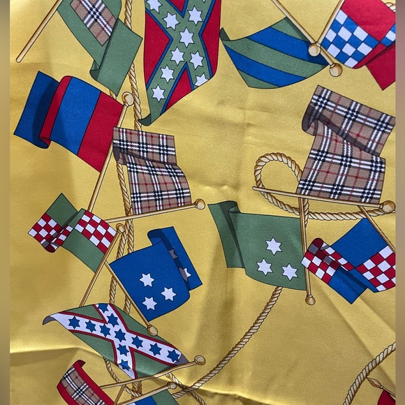 Burberry Rare Nova Check Flag Yellow 100% Silk Scarf - Picture 5 of 6